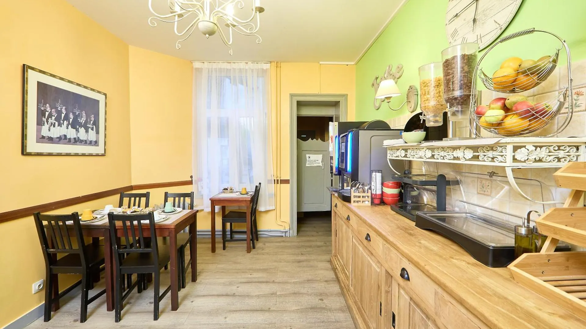 Woluwe-Saint-Lambert Hotel Derby Merode 2*, בריסל בלגיה